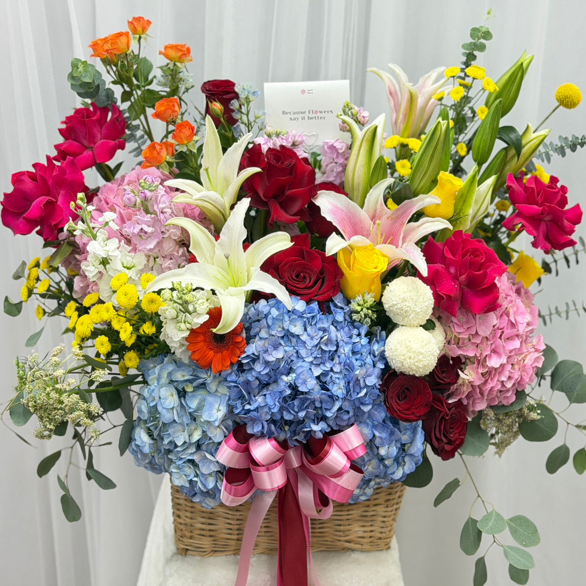 ตะกร้าดอกไม้ Wildflower Symphony