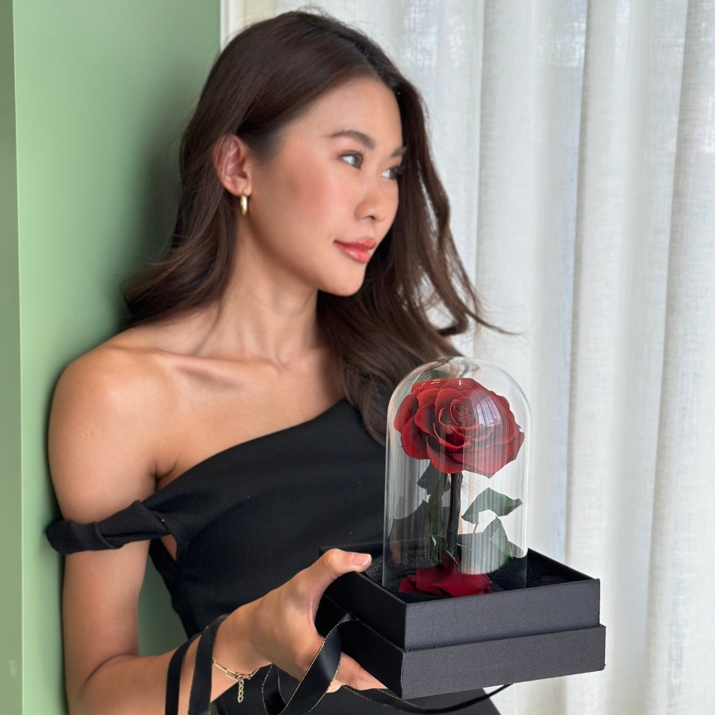 "Forever Love" Red Preserved Rose (H 22cm x W 15cm)