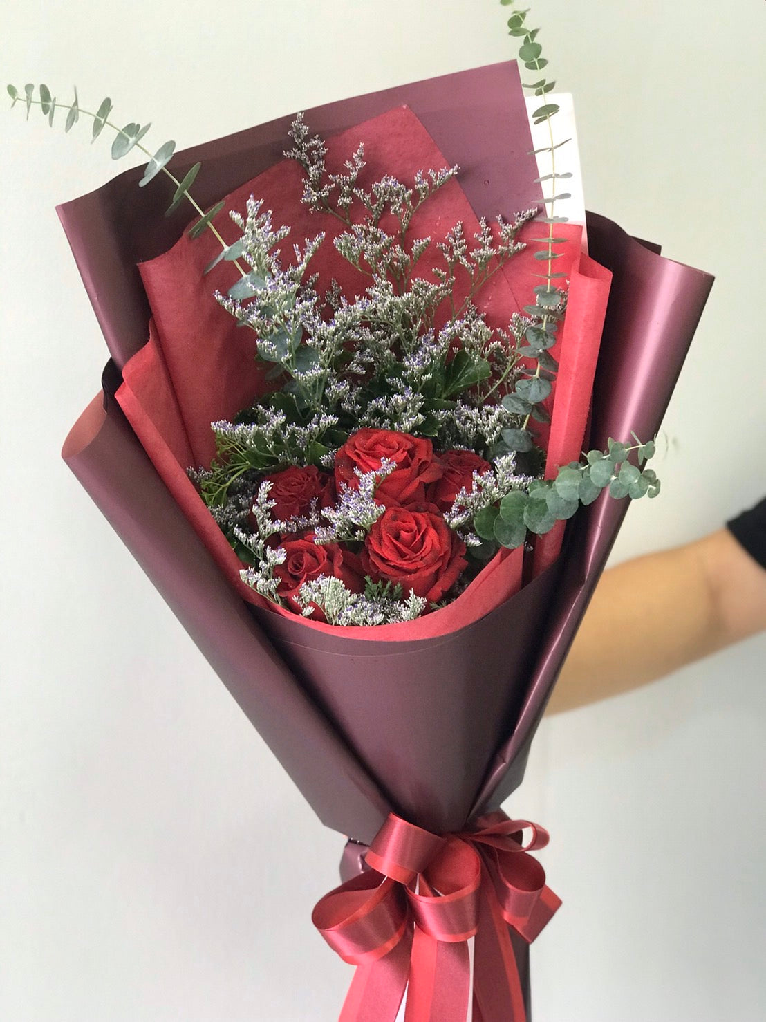 "Love Story" bouquet of 5 red roses